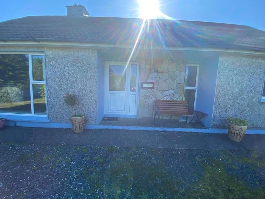 Shalom Bungalow Falcarragh Mountain View Oldtown Buitenkant foto